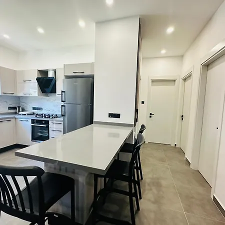 Апартаменты Lueks Penthouse Alsancak, Girne, Kuzey Kibris *