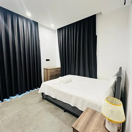 Апартаменты Lueks Penthouse Alsancak, Girne, Kuzey Kibris *