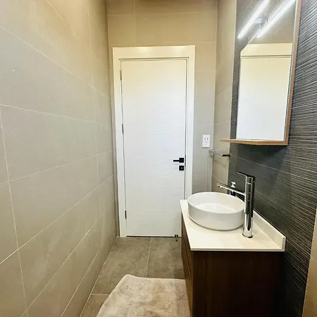 Апартаменты Lueks Penthouse Alsancak, Girne, Kuzey Kibris Elea